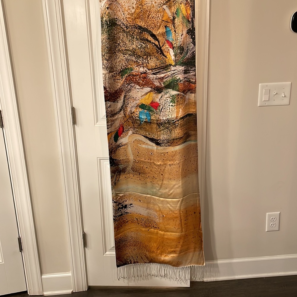 Abstract Scarf - Picture 2 of 3